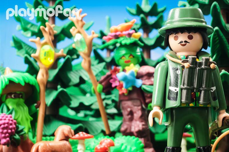 playmobil 4938 Hunter with Forest Animals