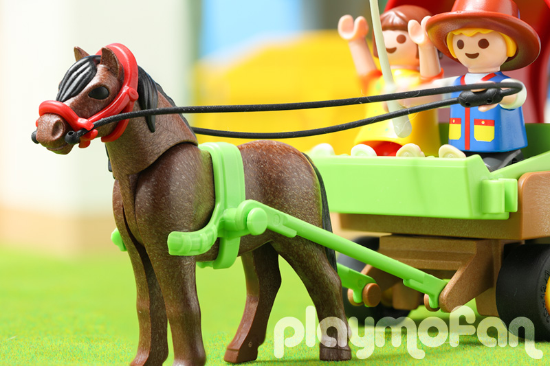 playmobil 5228 Pony Wagon