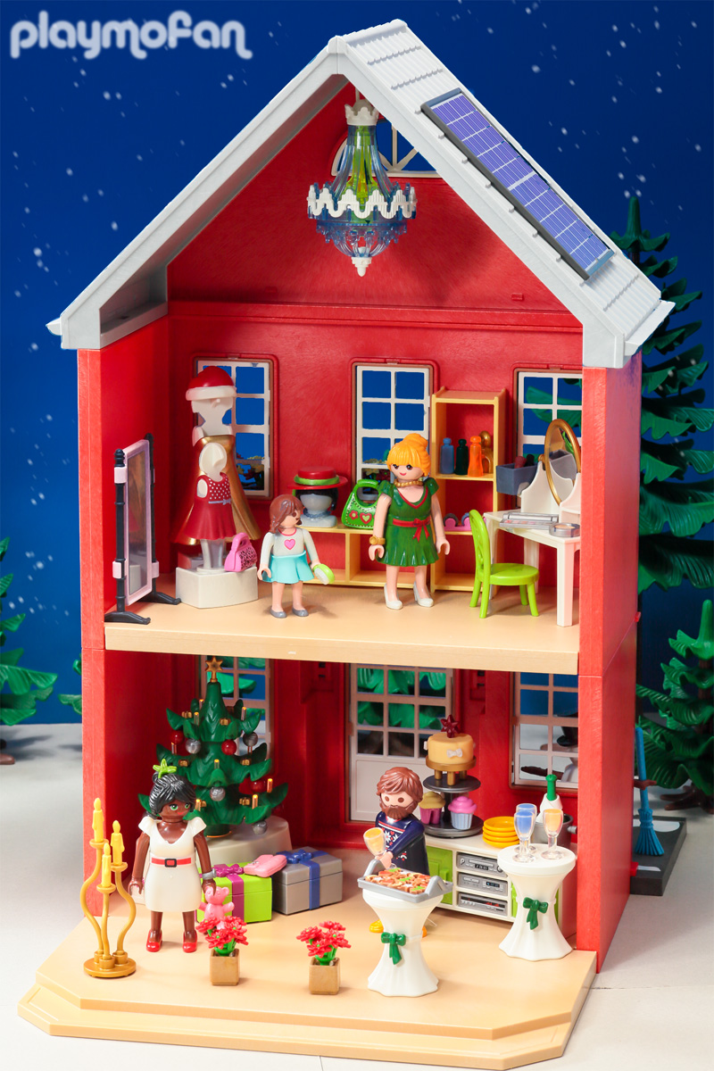 playmobil 70383 Jumbo Advent Calendar - Family Christmas