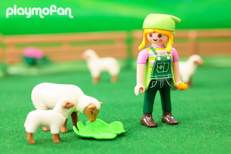 playmobil 9356 Farmer with Sheep